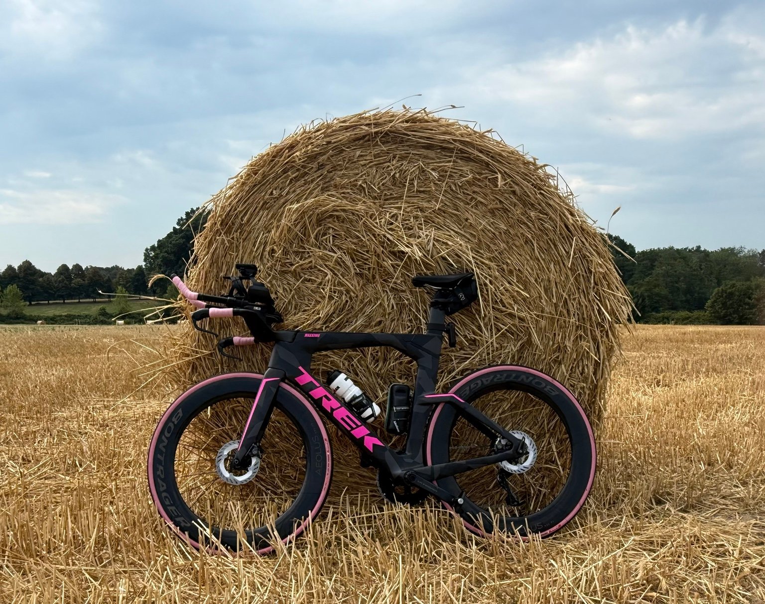 Trek Speed Concept personalizzata in rosa